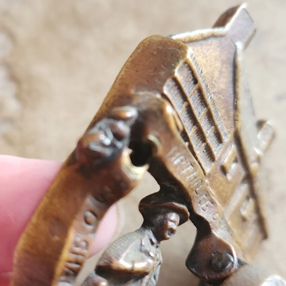 Vintage Cast Brass Door Knocker - Picture 5 of 8